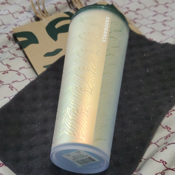 Starbucks beverage collection - Picture 4 of 4